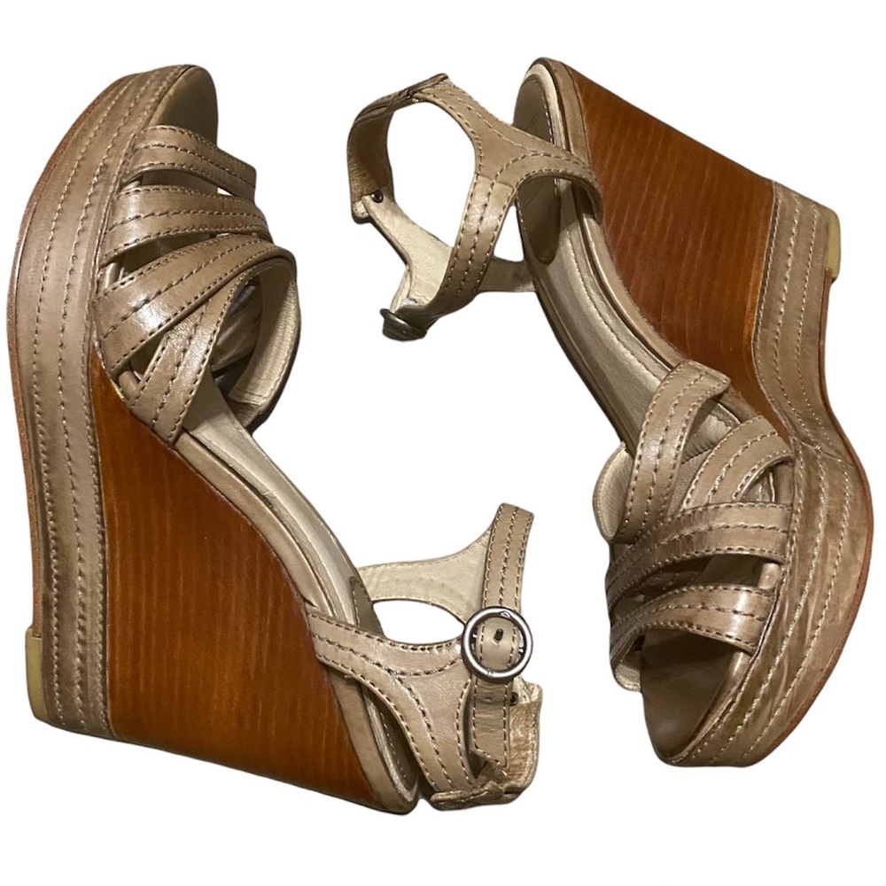 FRYE Corrina Stitch Women’s Size 10 M Taupe Gray Leather Wedge Strappy Sandals